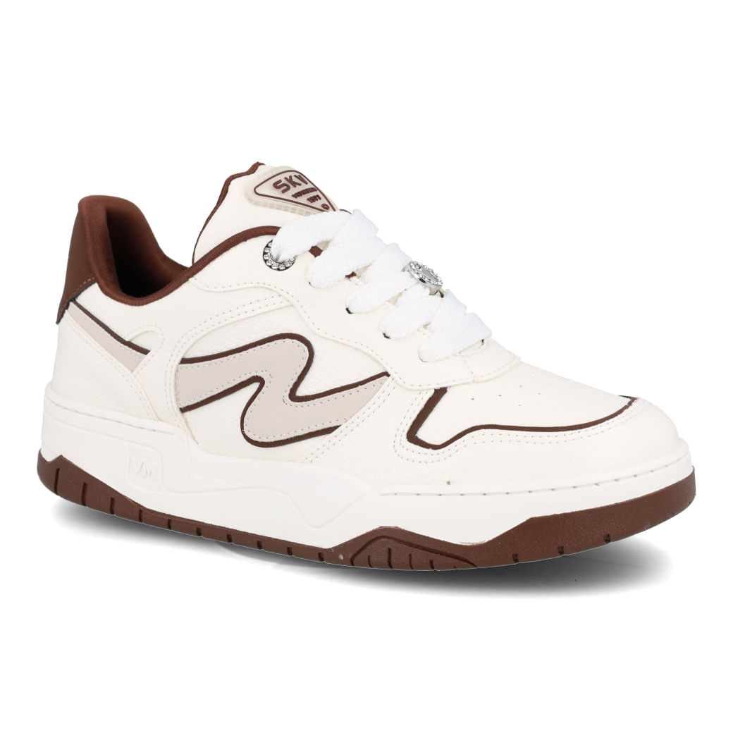 Tênis casual feminino Via Marte branco com detalhes em marrom vista lateral